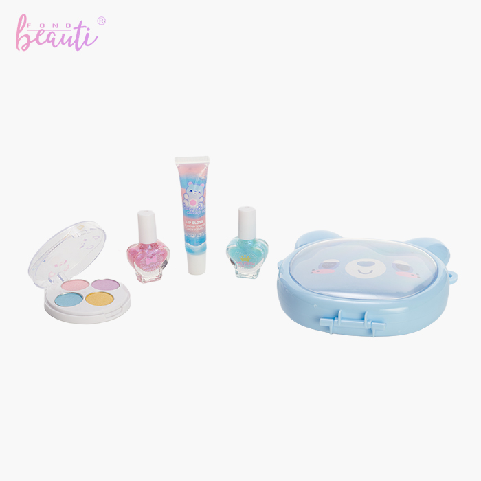 Bear plastic box backpack - Children's cosmetics set