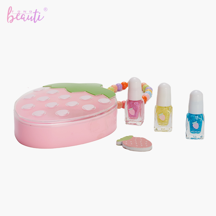 Strawberry plastic box - Water-based nail polish set