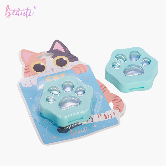 Cat's paw eye shadow