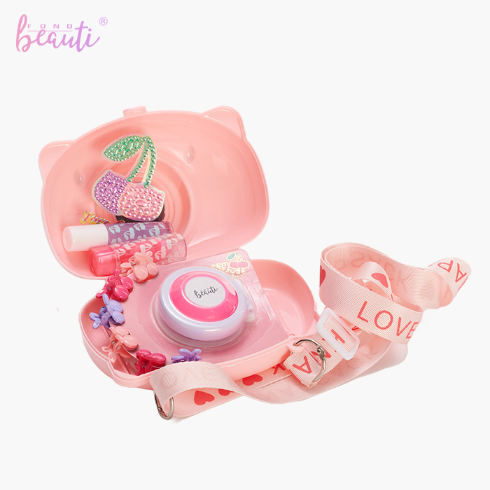 Cherry pig - Children's cosmetics set