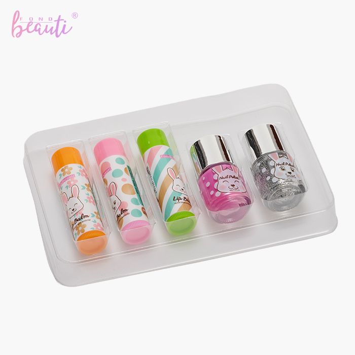 Children's nail polish lip balm set