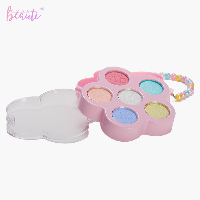 Children's eye shadow set