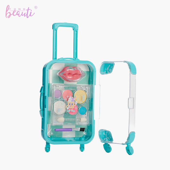 Children's eye shadow lip gloss set