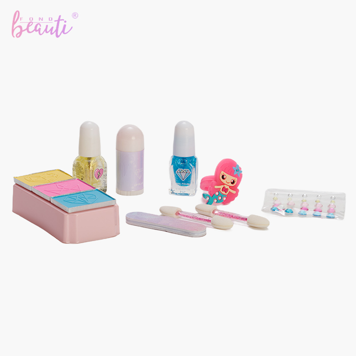 Children's lip gloss nail polish eye shadow Set