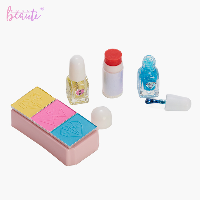 Children's lip gloss nail polish eye shadow Set