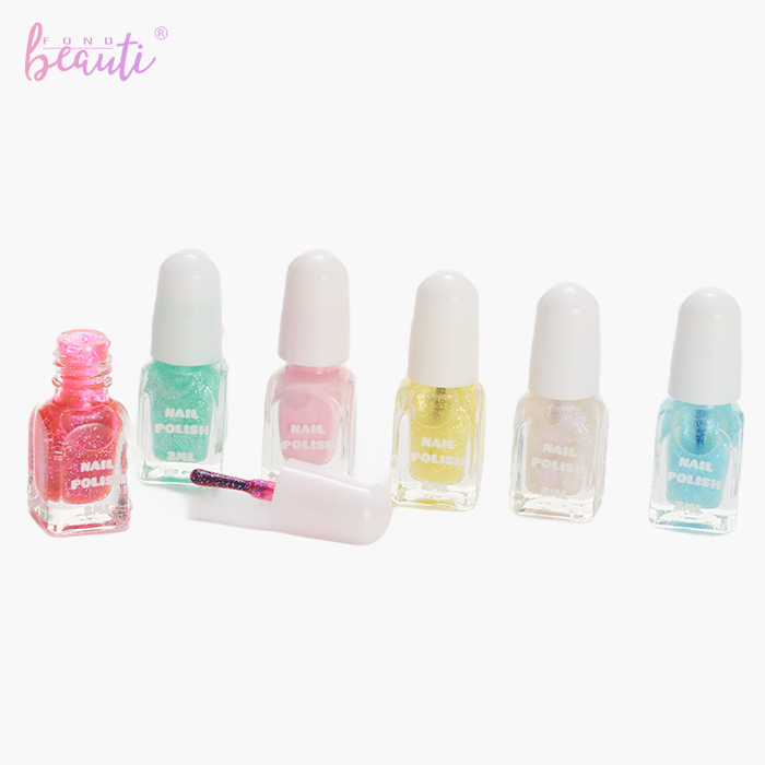 Children's water-based nail polish suit